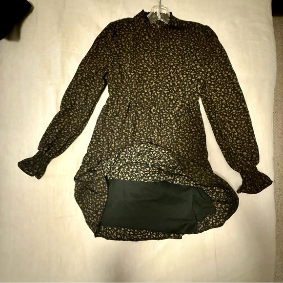 PRELOVED Charming Black and Gold Mini Dress - Picture 5 of 10